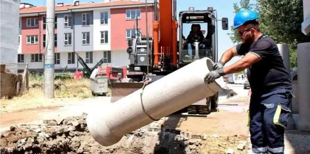 Eskişehir’de kanalizasyon hatları yenileniyor