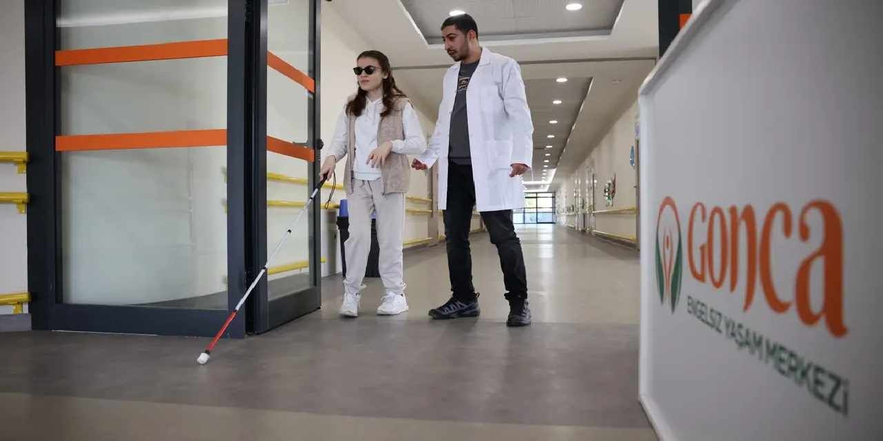 Gonca’nın destek eli her hafta yüzlerce kişiye uzanıyor