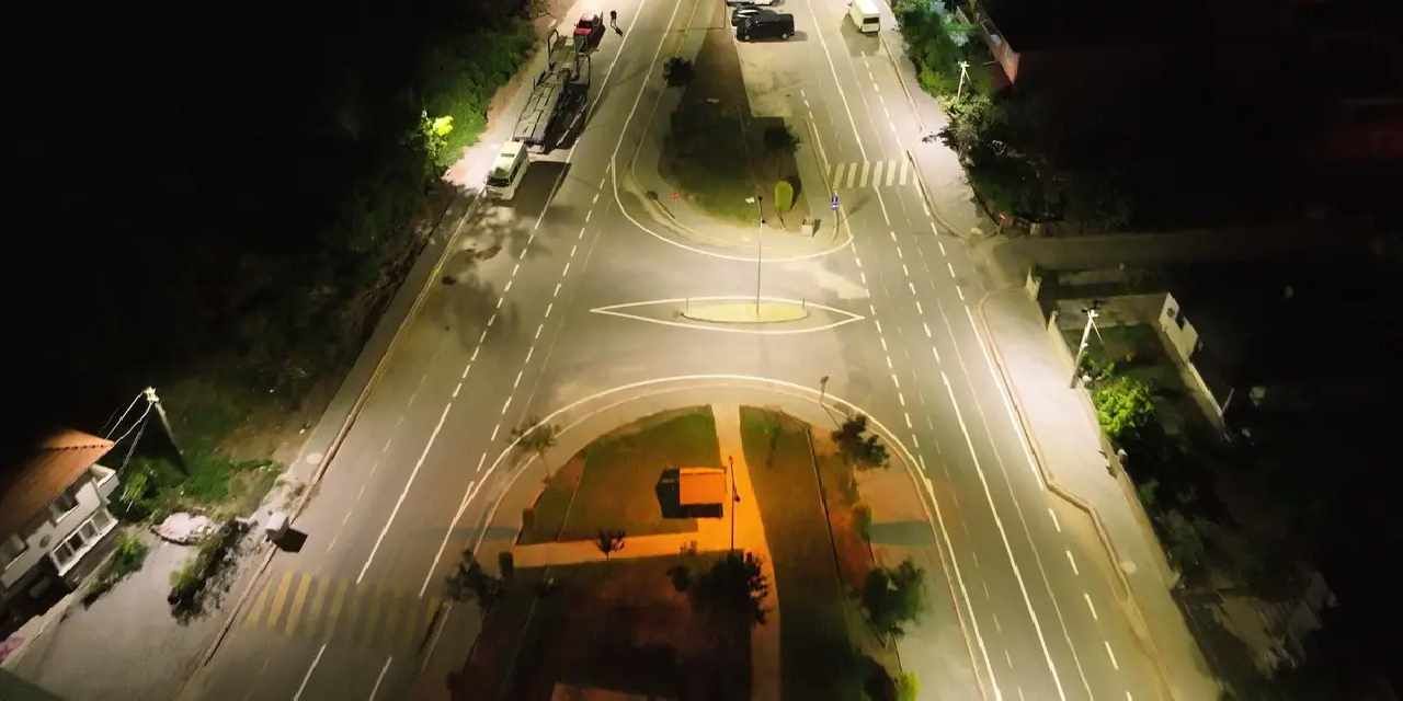 Kocaeli Başiskele’deki kritik noktaya Büyükşehir müdahalesi