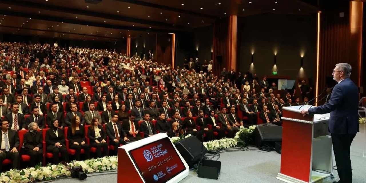 Kamu iletişiminde dijital dönüşüm ve yapay zekâ vurgusu