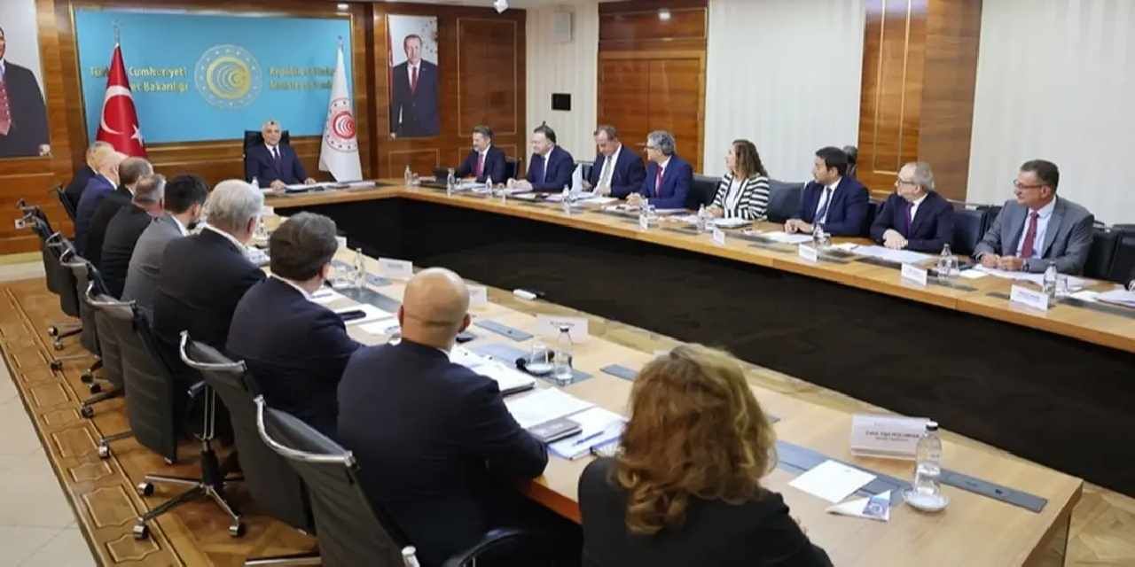 Türkiye’nin hizmet ihracatı 122,6 milyar dolarla rekor kırdı