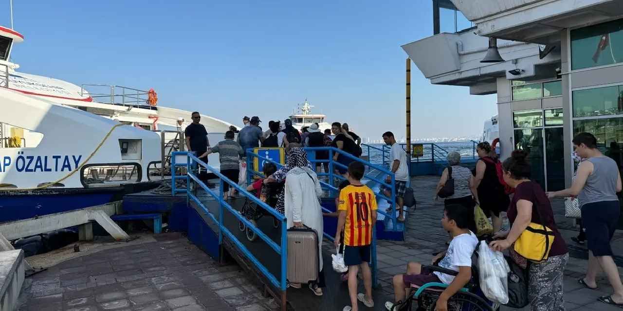 İZDENİZ’in hafta sonu günübirlik seferlerine yoğun ilgi