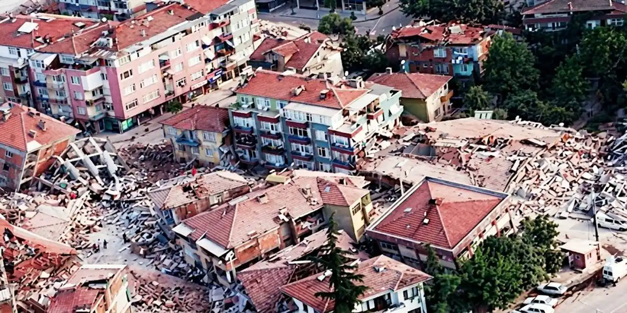'Depreme karşı hazır olmak, geleceğe karşı sorumluluğumuzdur'