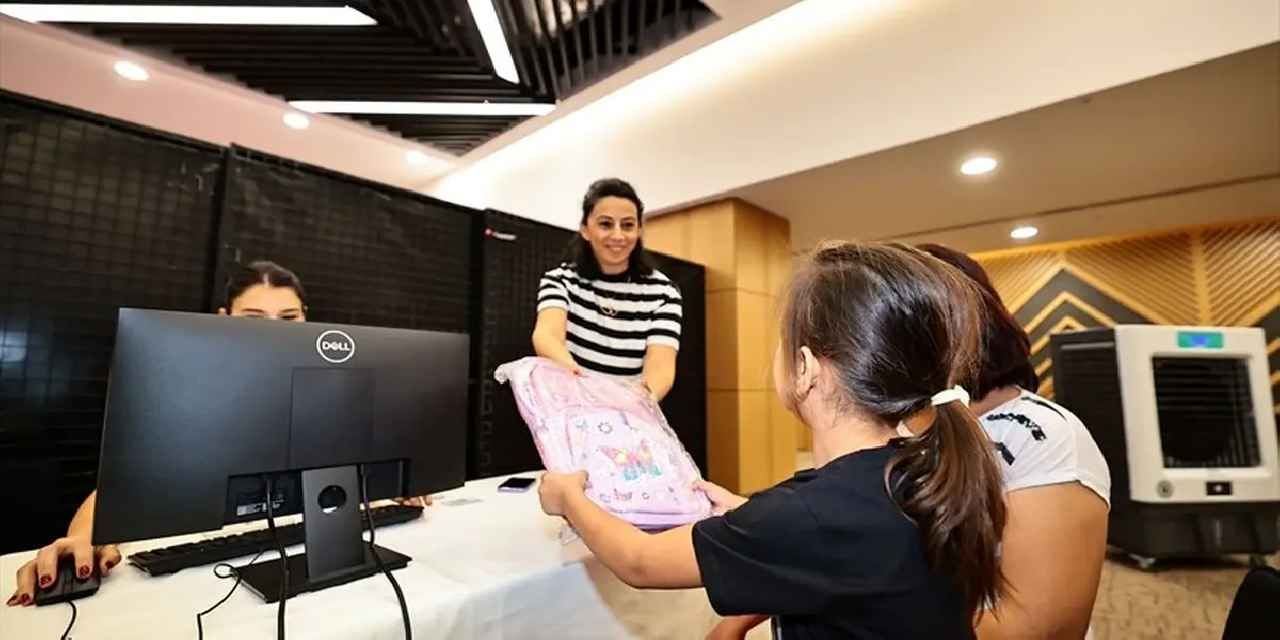 Denizli’de miniklere 'Okula Merhaba' desteği