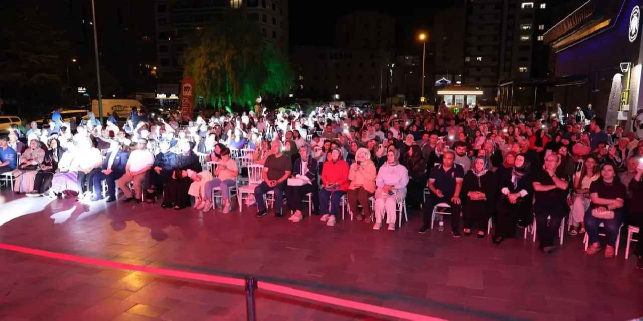 Çarşı Melikgazi’de nostalji rüzgarı