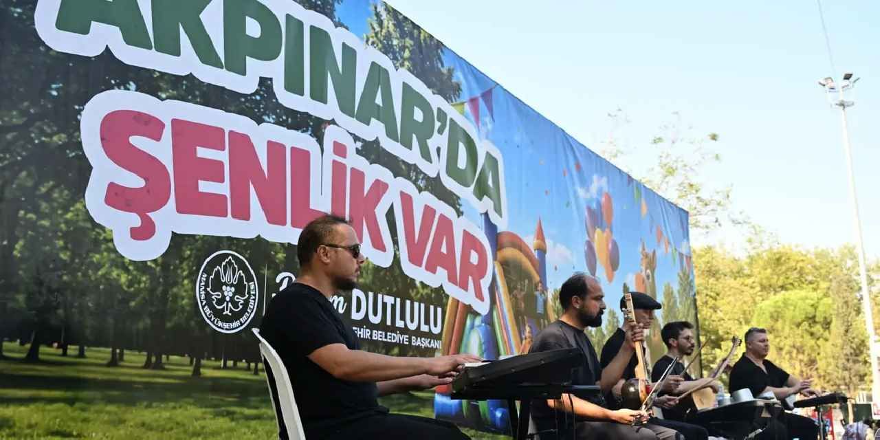 Manisa'da “Akpınar’da Şenlik Var” renkli görüntülere sahne oldu