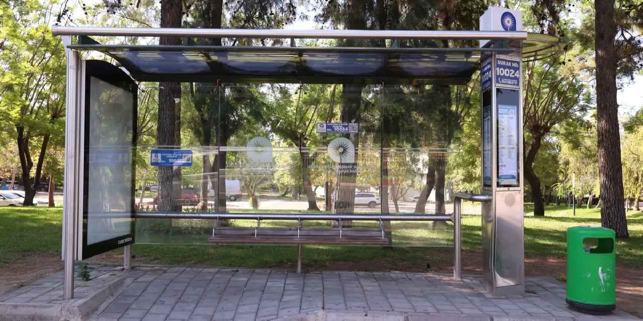 Antalya'da engelli dostu durak sayısı artıyor