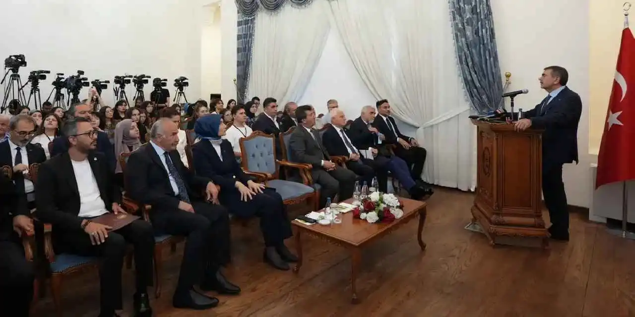 Bakan Tekin: Bizi güçlü kılan birbirimize olan bağlılığımız