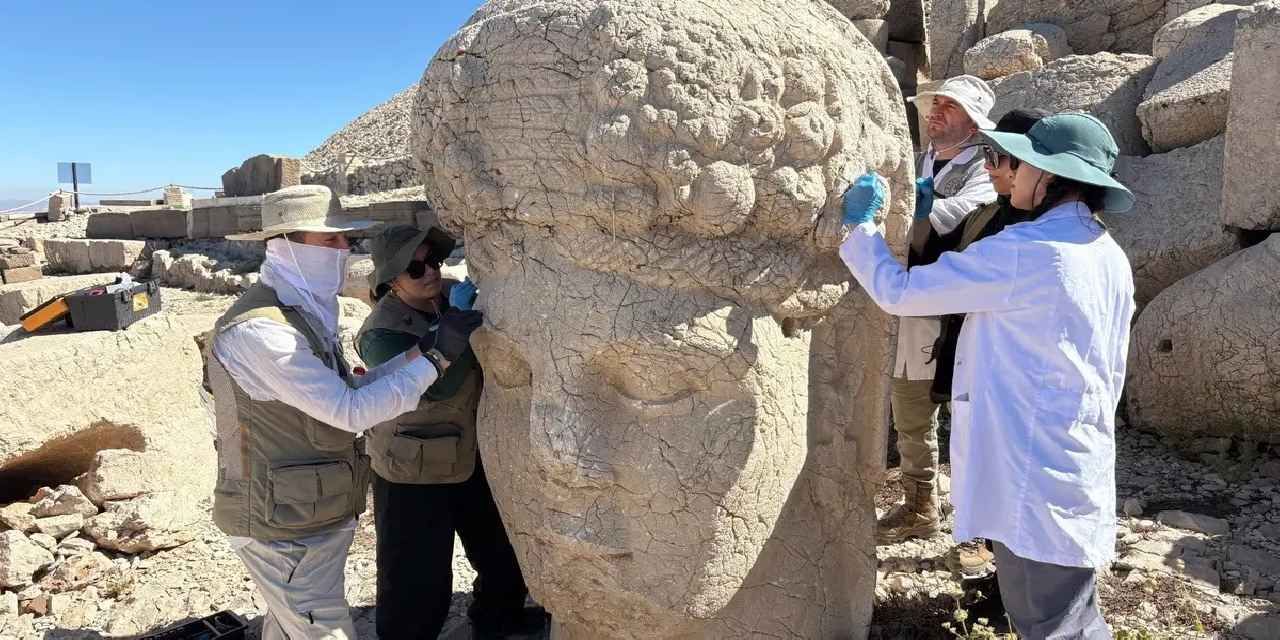 Nemrut Dağı’nda kapsamlı koruma... Heykeller nanoteknolojiyle güçlendiriliyor