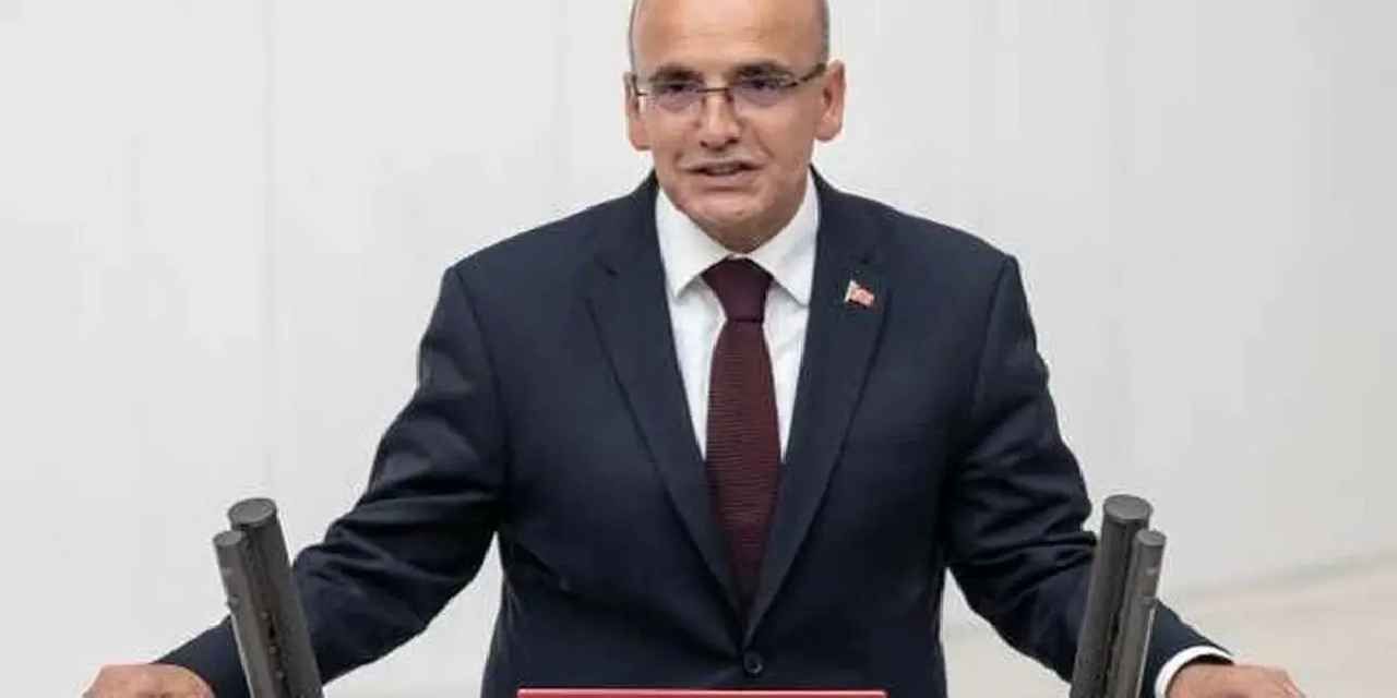 Bakan Şimşek Türkiye’nin borçluluk oranını yorumladı