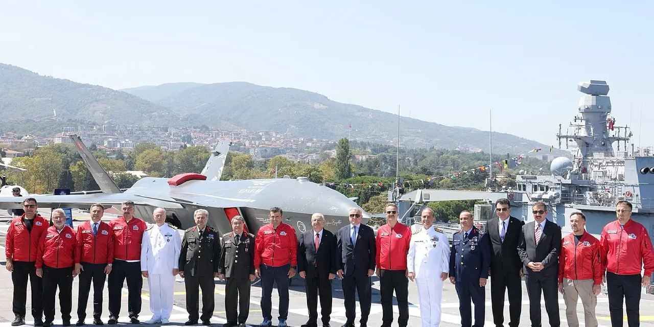 TEKNOFEST Mavi Vatan başladı... Bayraktar: Mavi Vatan’ın tek bir damlasından vazgeçmeyiz