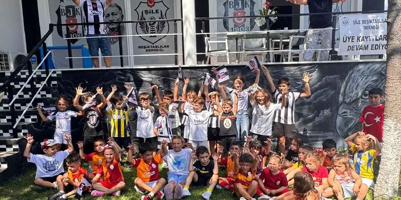 Şile Beşiktaşlılar Derneği küçük taraftarları ağırladı