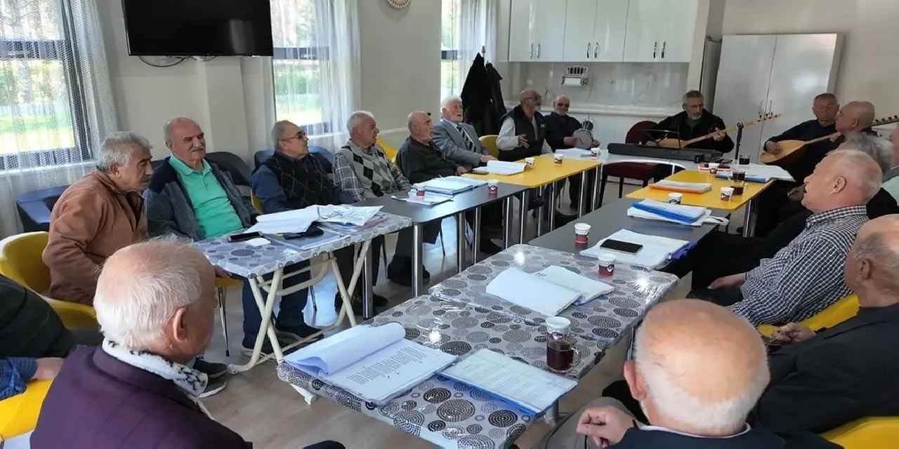 Kayseri Emekliler Kafeteryası'na büyük ilgi