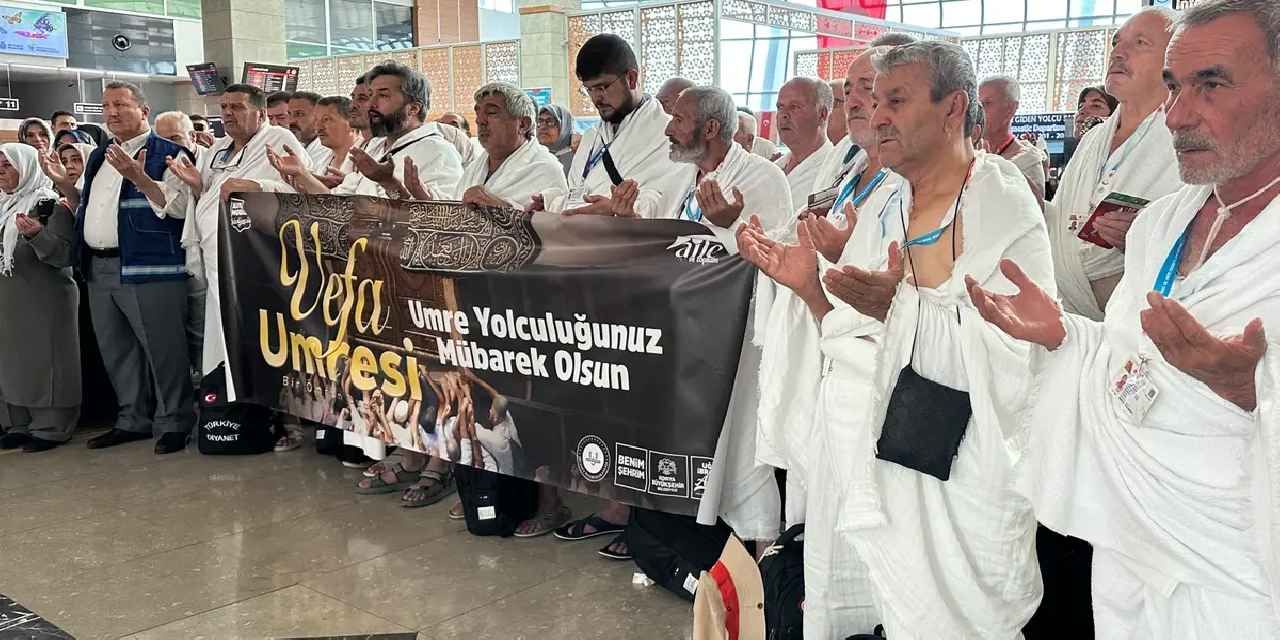 Konya'dan 'Vefa Umresi'nin ilk kafilesi uğurlandı