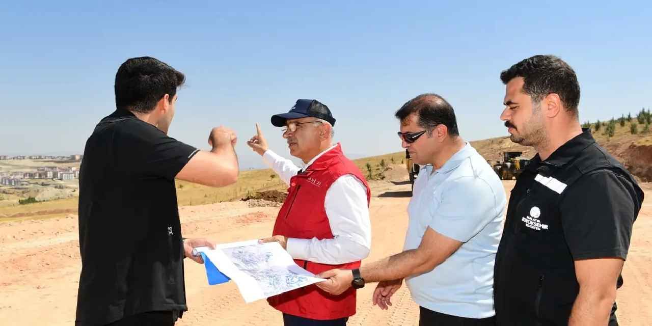 Malatya’da Kuzey ve Güney Kuşak Yollarında çalışmalar sürüyor