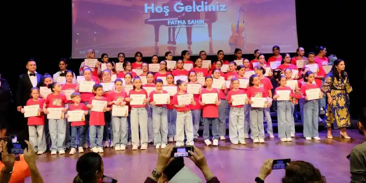 Gaziantep'te uluslararası çocuk kampı sona erdi