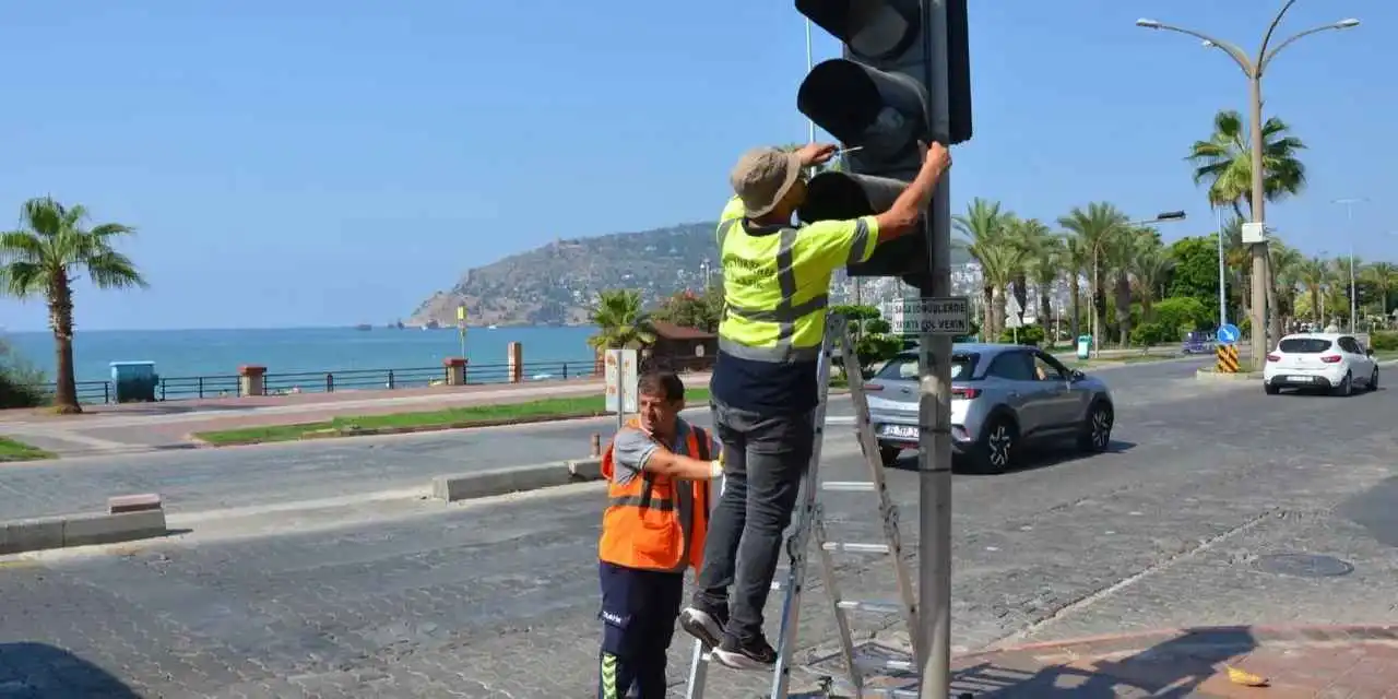 Alanya’da sinyalizasyonlara genel bakım