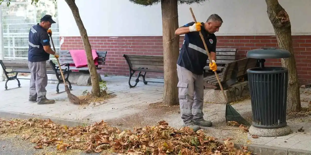 İstanbul'da Maltepe Belediyesi’nden okullara temizlik desteği