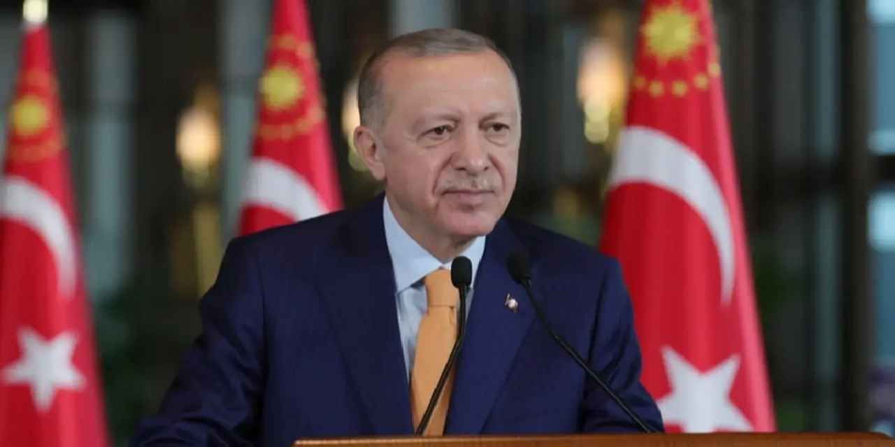 Cumhurbaşkanı Erdoğan’dan 30 Ağustos mesajı: Türkiye’yi kutlu mücadelesinden hiç kimse vazgeçiremeyecek