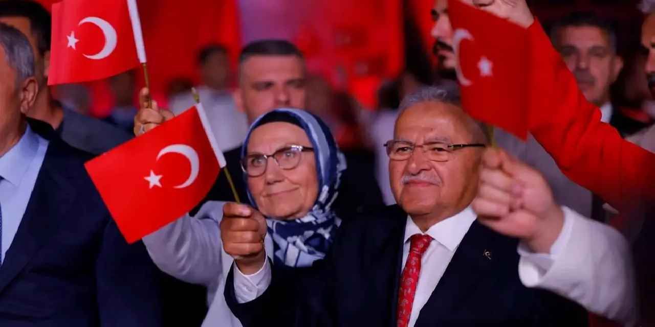 Kayseri Büyükşehir'den 30 Ağustos resepsiyonu