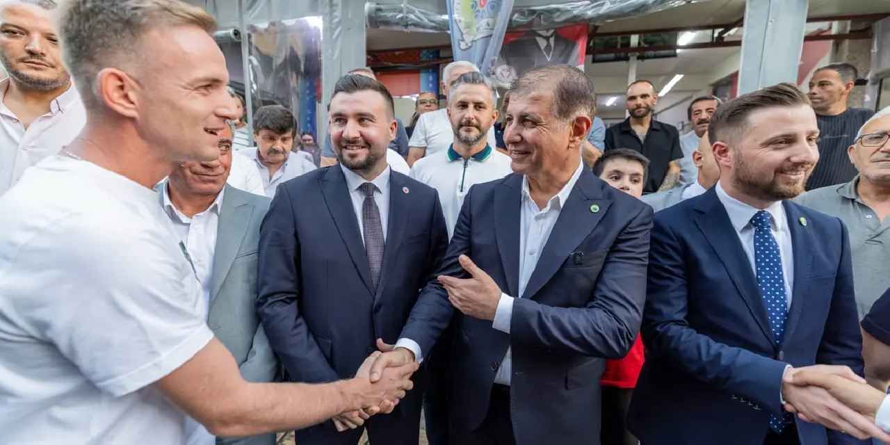 İzmir'de Başkan Tugay Bucalı gençleri dinledi