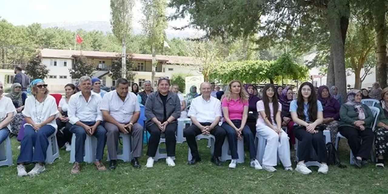 Denizli’de kadınlar doğayla iç içe yaz kampında