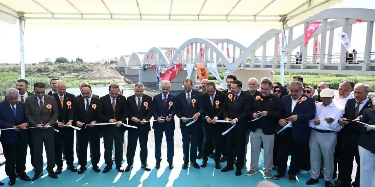 Tarihi Gediz Köprüsü yeniden hizmette