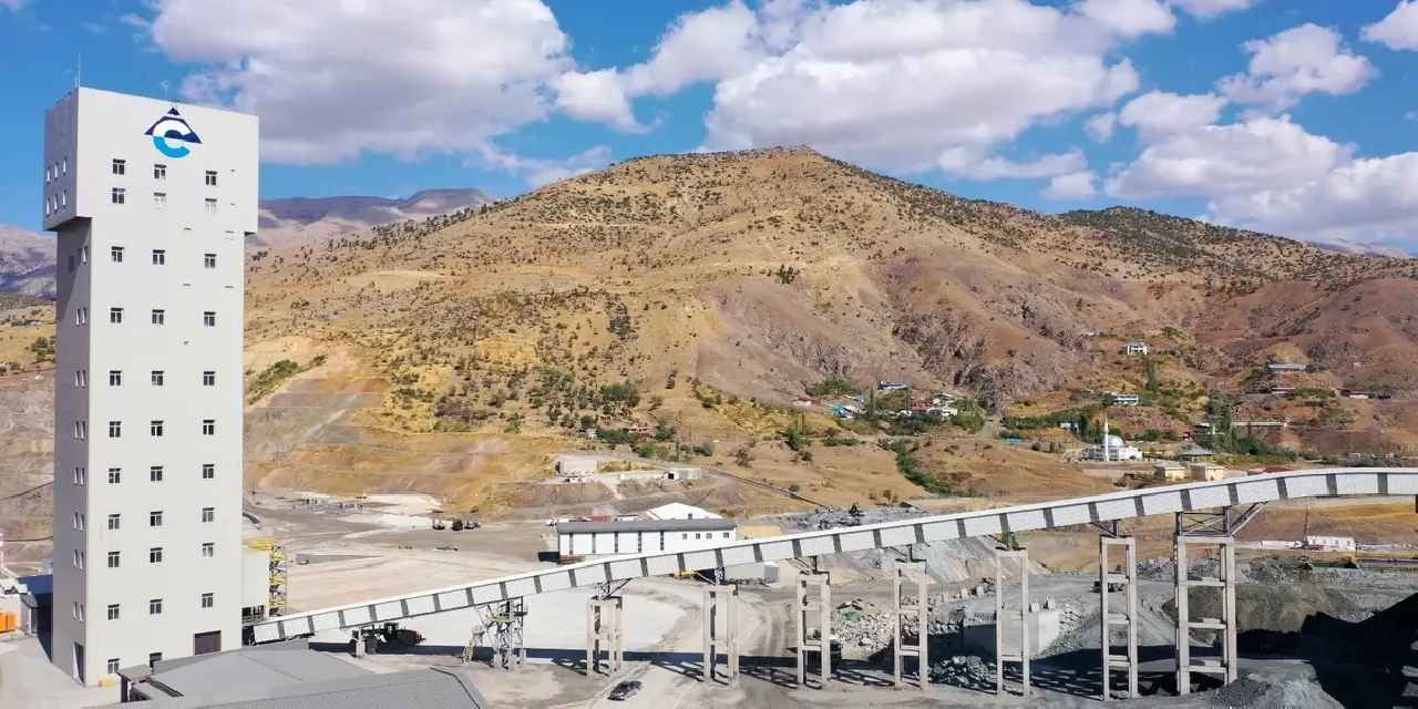 Eti Bakır Siirt’te yerin 669 metre altından 180 milyon dolarlık katkı sağlıyor