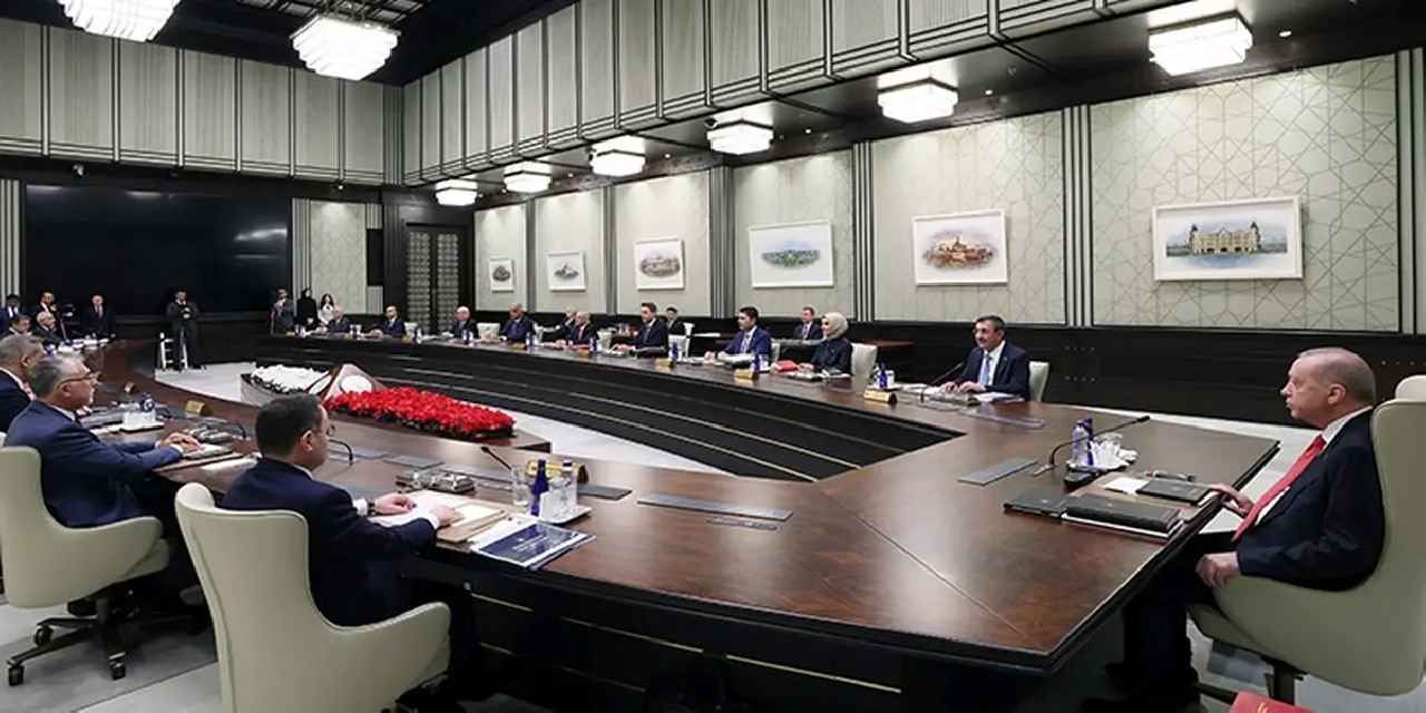 Kabine Beştepe’de toplanıyor