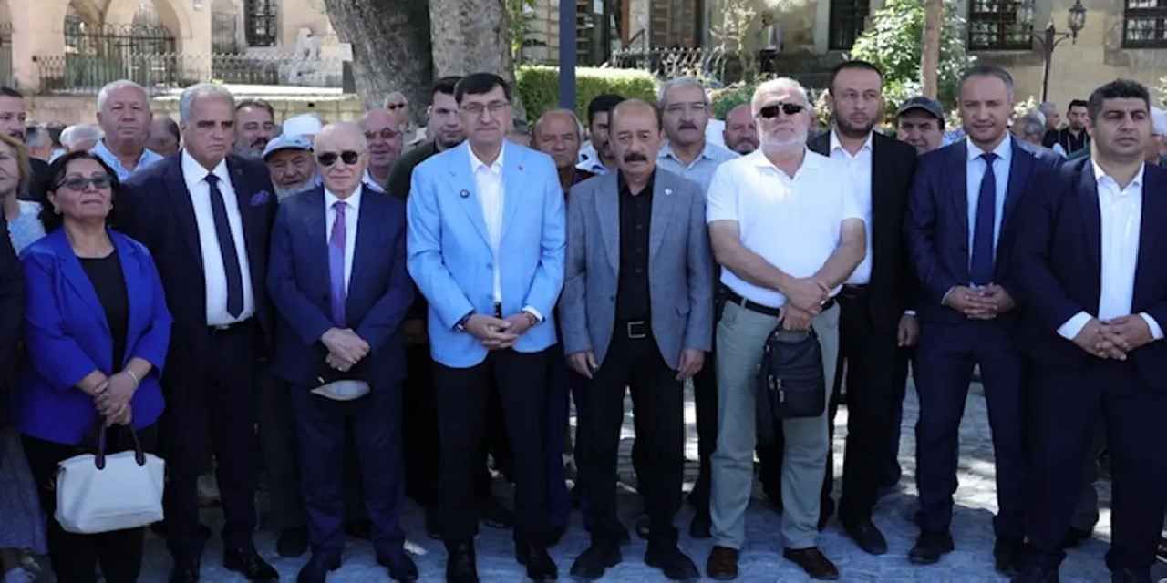 Kütahya’da Ulu Cami Meydan Parkı hizmete açıldı