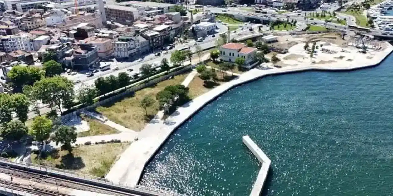 İstanbul'da belediyeden kıyı yenileme çalışmaları