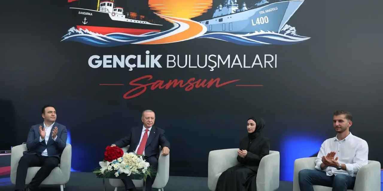 Cumhurbaşkanı Erdoğan: Geleceğin Türkiyesi'ni gençler hazırlayacak