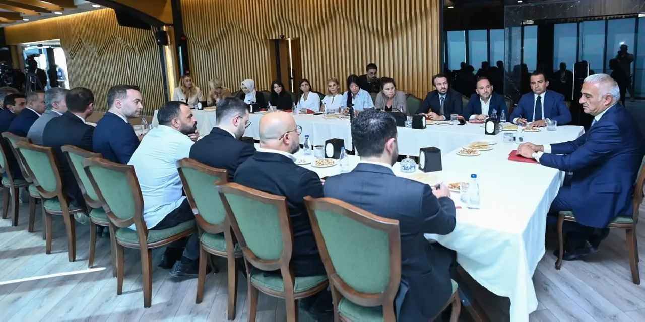 Bakan Ersoy açıkladı: Deprem bölgesinde kültürel mirasa 34 milyar TL'lik yatırım