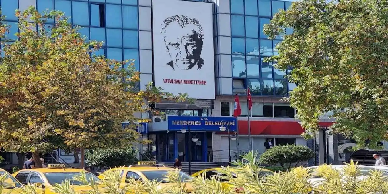 Menderes Belediyesi soruşturmasında 9 kişi daha gözaltına alındı