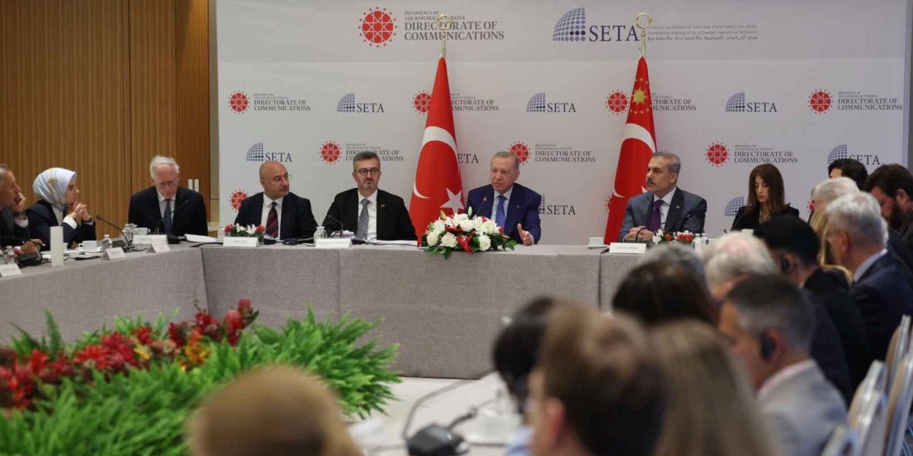 Cumhurbaşkanı Erdoğan, New York’ta ABD’li düşünce kuruluşu temsilcileriyle buluştu