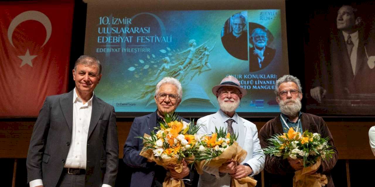 İzmir Edebiyat Festivali 10. yılında kapılarını açtı
