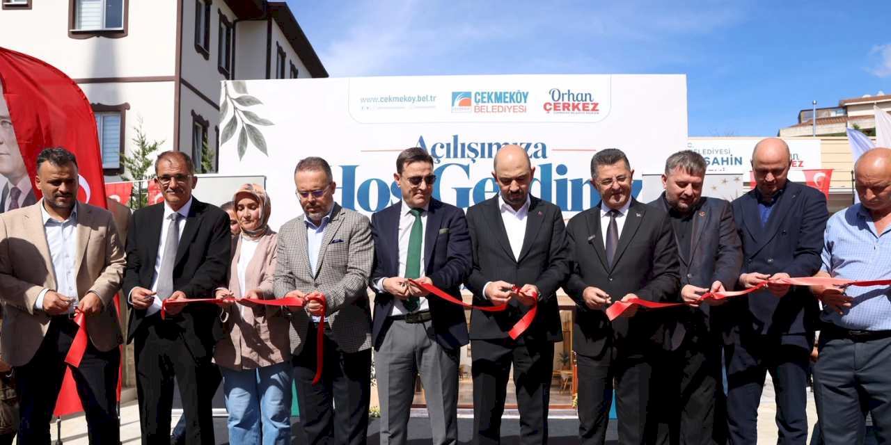 İstanbul Çekmeköy'deki yeni mahalle evi törenle açıldı