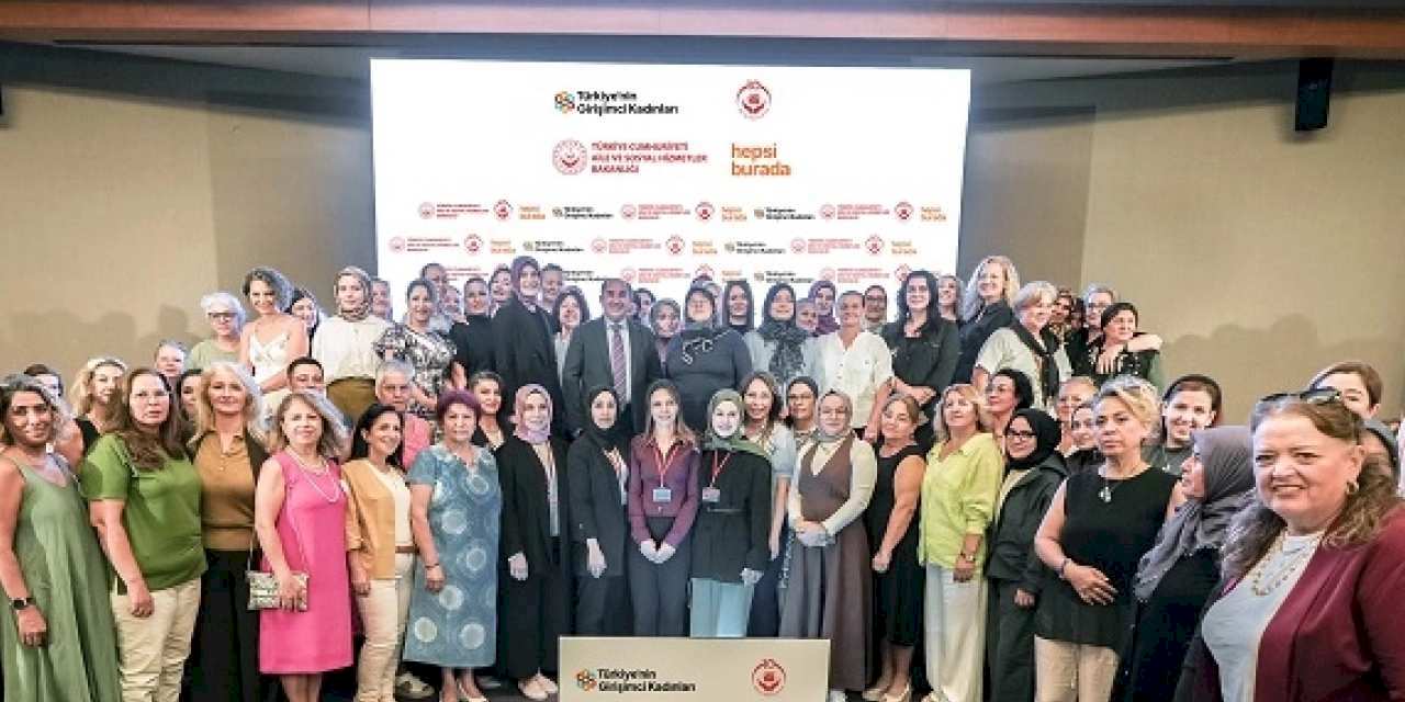 Antalya’da kadın girişimciler e-ticaret eğitimi aldı