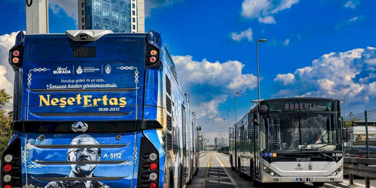 İstanbul yollarında Neşet Ertaş anılıyor