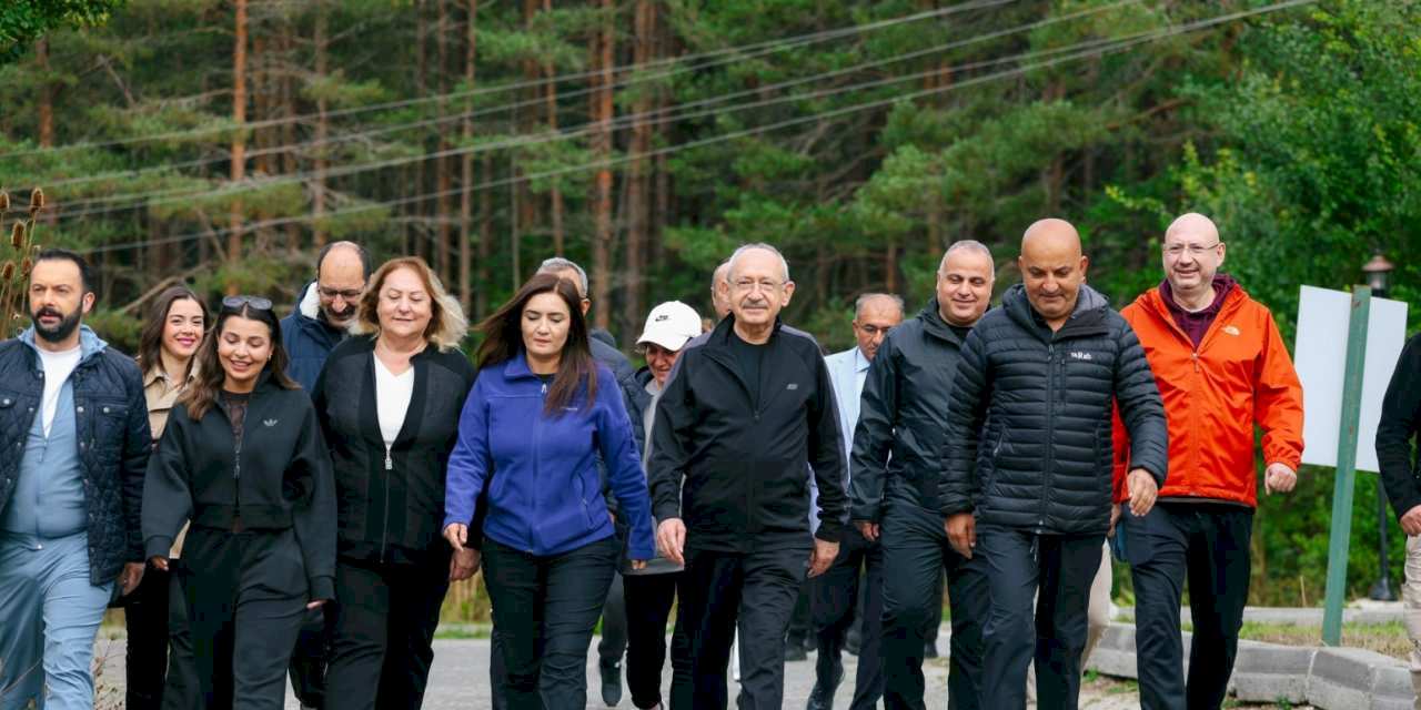 Kılıçdaroğlu Bolu kampında güne yürüyüşle başladı