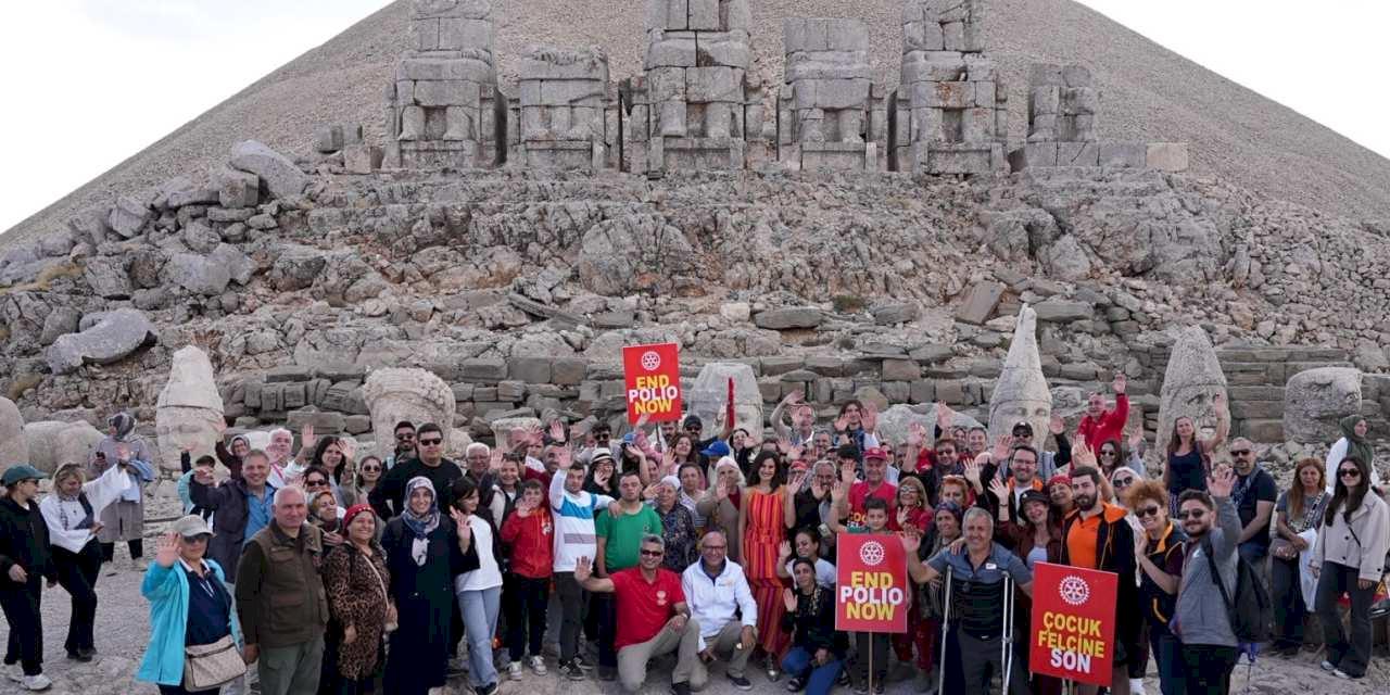 Adıyaman Nemrut Zirvesinde Çocuk Felcine Son Çağrısı
