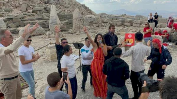 Adıyaman Nemrut Zirvesinde Çocuk Felcine Son Çağrısı