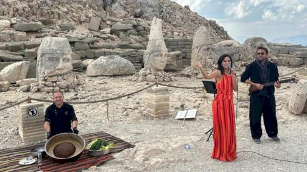 Adıyaman Nemrut Zirvesinde Çocuk Felcine Son Çağrısı