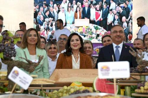 Tekirdağ gastronomi festivali coşkulu bir törenle başladı