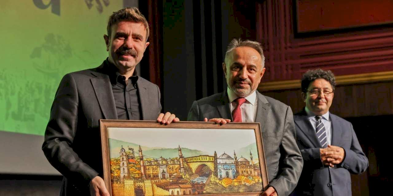 Bursa'nın kuruluş süreci tarihi panelle masaya yatırıldı