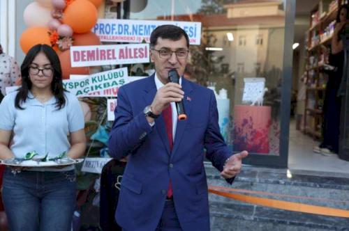 Kütahya'da sanat ve bilim atölyesi açıldı
