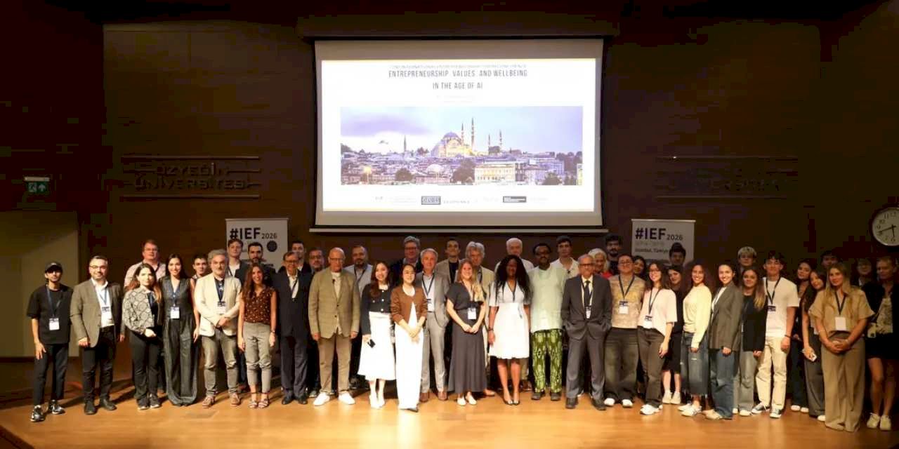 Yapay zekâ İstanbul'daki girişimcilik forumunda masaya yatırıldı