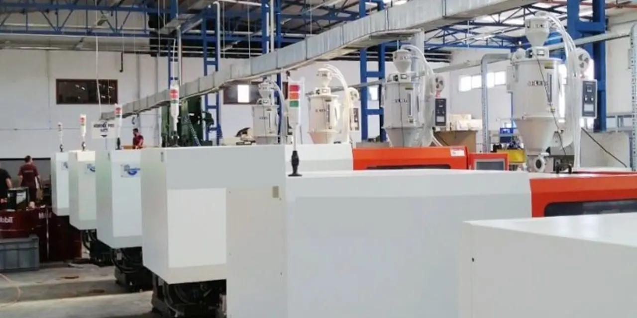Reel Çağdaş Plastik, plastik kalıp ve özel üretim çözümleriyle sektörlere hizmet veriyor