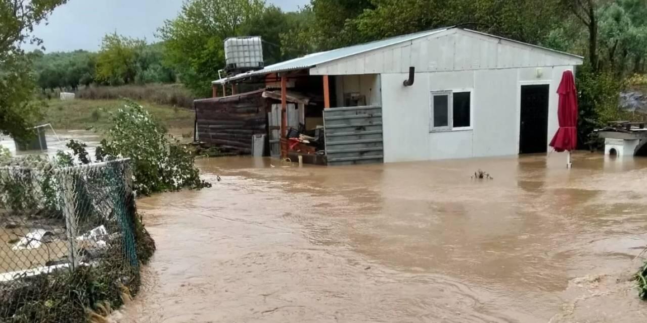 Mudanya'da selde mahsur kalan kadını MAK kurtardı
