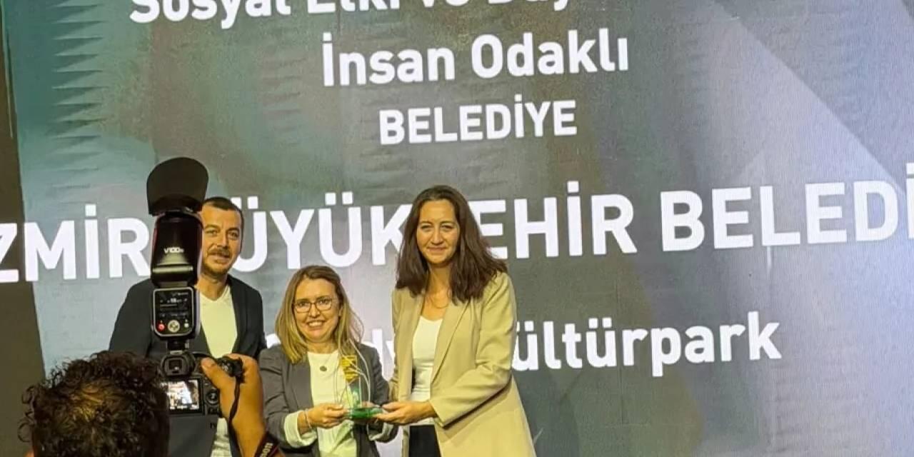 İzmir’de Stüdyo Kültürpark’a sürdürülebilir iş ödülü